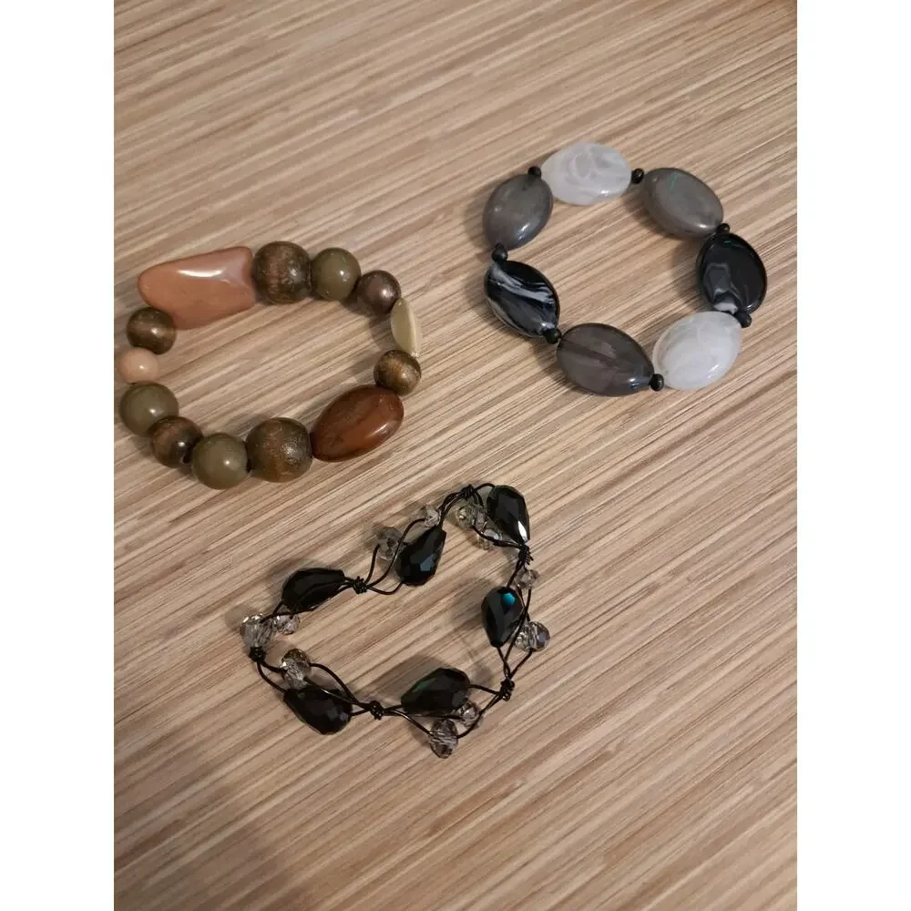 Lot of 3 Beaded Bracelets Black White Green Brown